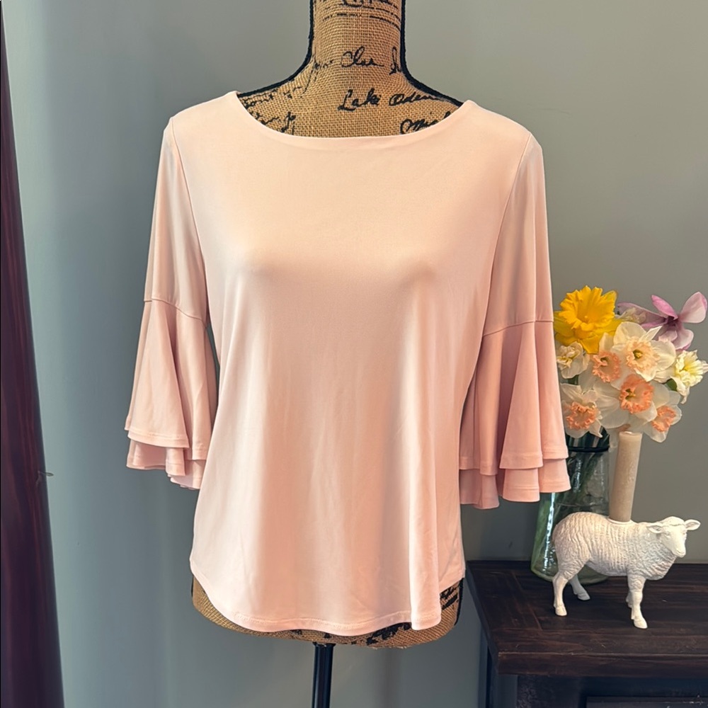 Grace Elements Peach Colored Top Size Medium - image 1